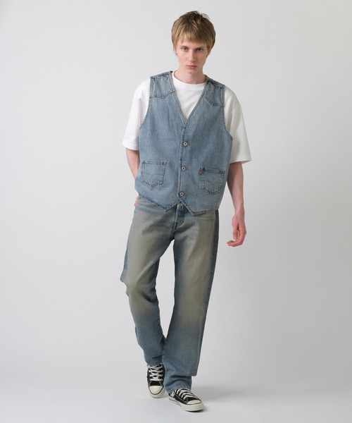 Levi's(リーバイス)の「Levi's/リーバイス 501(R) ジーンズ ミディアムインディゴ(デニムパンツ・メンズ・インディゴブルー・W28 L32/W29 L32/W30 L32/W31 L32/W32 L32/W33 L32/W34 L32/W36 L32)」の11枚目の写真