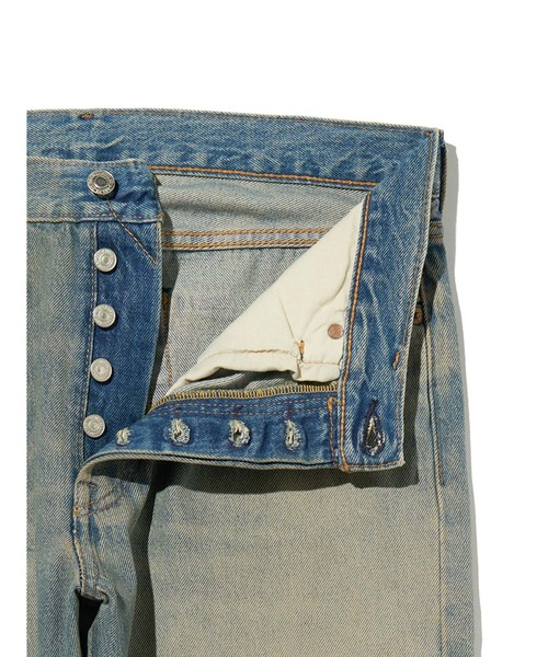 Levi's(リーバイス)の「Levi's/リーバイス 501(R) ジーンズ ミディアムインディゴ(デニムパンツ・メンズ・インディゴブルー・W28 L32/W29 L32/W30 L32/W31 L32/W32 L32/W33 L32/W34 L32/W36 L32)」の17枚目の写真