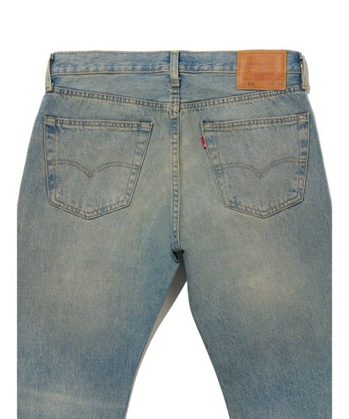 Levi's(リーバイス)の「Levi's/リーバイス 501(R) ジーンズ ミディアムインディゴ(デニムパンツ・メンズ・インディゴブルー・W28 L32/W29 L32/W30 L32/W31 L32/W32 L32/W33 L32/W34 L32/W36 L32)」の18枚目の写真