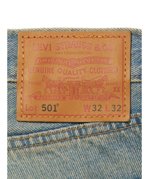 Levi's(リーバイス)の「Levi's/リーバイス 501(R) ジーンズ ミディアムインディゴ(デニムパンツ・メンズ・インディゴブルー・W28 L32/W29 L32/W30 L32/W31 L32/W32 L32/W33 L32/W34 L32/W36 L32)」の21枚目の写真