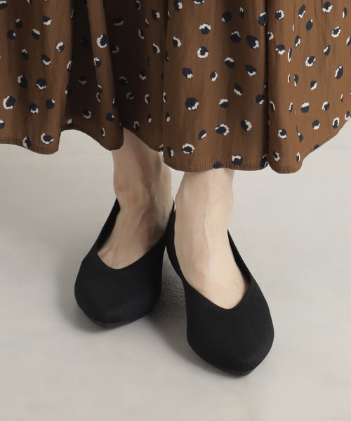 FOUND GOOD（ファウンドグッド）の「ヤワラカルイニットパンプスP（その他シューズ・レディース・アイボリー/ブラック/ブラウン系/グレー系・XL/L/S/M）」の2枚目の写真