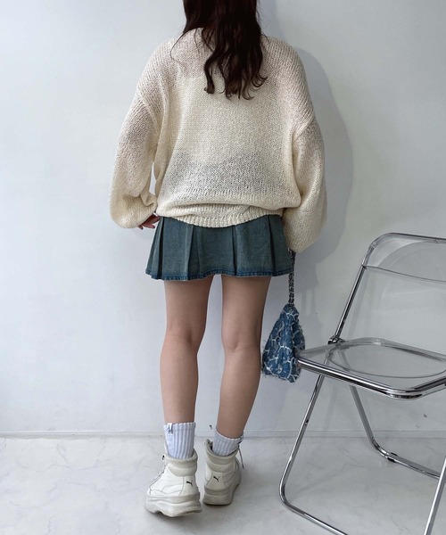 AS KNOW AS plus(アズノゥアズプラス)の「●切替えフリンジ ボックスプリーツデニムミニスカート(スカート・レディース・ブルー系/ブラック系/イエロー系/ブルー系1/サックスブルー系/イエロー系その他/ブラック系その他/その他・FREE)」の18枚目の写真