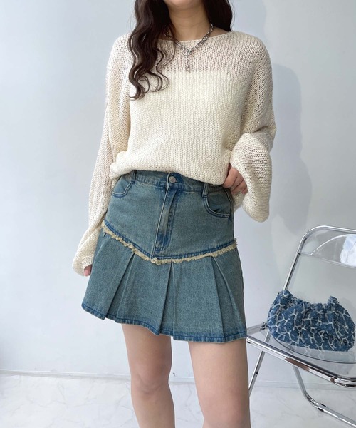 AS KNOW AS plus(アズノゥアズプラス)の「●切替えフリンジ ボックスプリーツデニムミニスカート(スカート・レディース・ブルー系/ブラック系/イエロー系/ブルー系1/サックスブルー系/イエロー系その他/ブラック系その他/その他・FREE)」の14枚目の写真