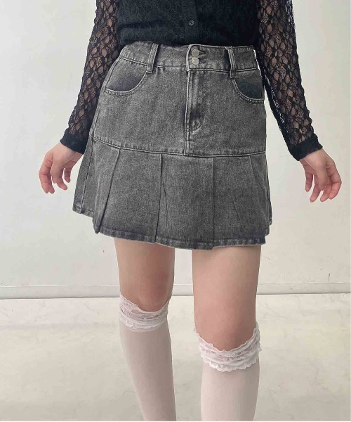 AS KNOW AS plus(アズノゥアズプラス)の「●ボックスプリーツデニムミニスカート(スカート・レディース・ブルー系/ブラック系/イエロー系/ブルー系1/サックスブルー系/イエロー系その他/ブラック系その他/その他/ブラック系2/ブルー系2/その他1・FREE)」の12枚目の写真