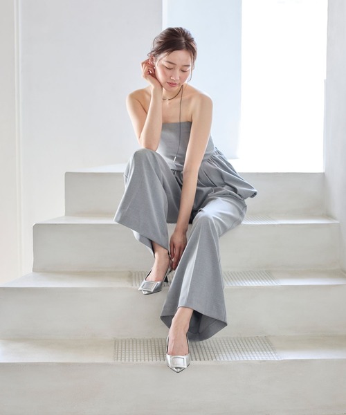 ALUNE(アルネ)の「バックル付きバックベルトパンプス(パンプス・レディース・レッド/シルバー/ブラック/ライトベージュ・24cm/23.5cm/22.5cm/23cm/24.5cm)」の16枚目の写真