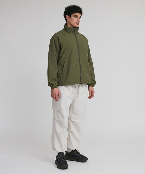 Saturdays NYC(サタデーズ ニューヨークシティ )の「Ripstop Padded Light Jacket(ナイロンジャケット・メンズ・オリーブ/ベージュ・M/S/L/XL)」の3枚目の写真