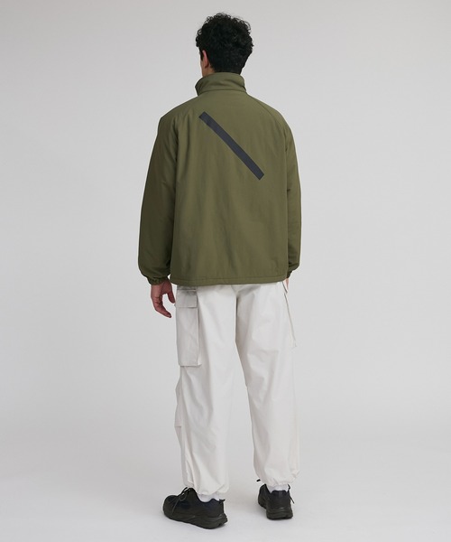 Saturdays NYC(サタデーズ ニューヨークシティ )の「Ripstop Padded Light Jacket(ナイロンジャケット・メンズ・オリーブ/ベージュ・M/S/L/XL)」の4枚目の写真