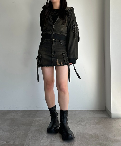 apres jour mignon（アプレジュールミニョン）の「【SETUP可能】ローウエストデニムカーゴミニスカート（スカート・レディース・ブルー/ブラック・X-LARGE/フリー）」の15枚目の写真