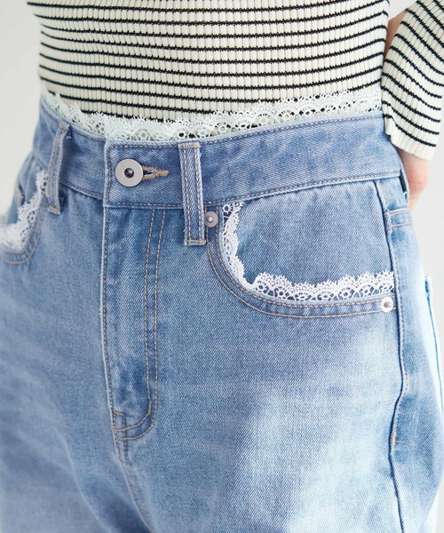 coca(coca)(コカ)の「【WEB限定セール】レースフレアデニム(デニムパンツ・レディース・ブルー・M/S/L)」の4枚目の写真
