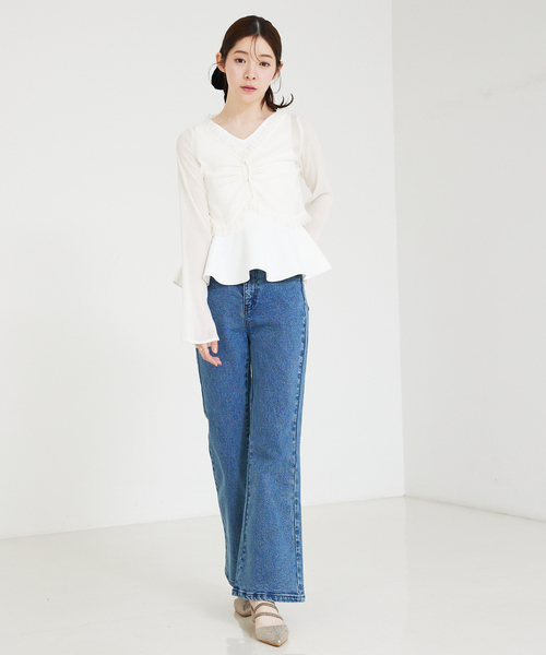 SELFIST(セルフィスト)の「【VOCE掲載】ペプラムノースリーブニット 春服/サマーニット(ニット/セーター・レディース・ベージュ/ブラック/オフホワイト・フリー)」の14枚目の写真