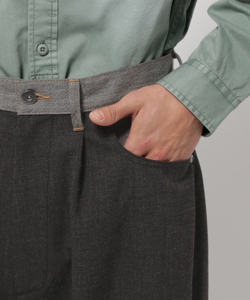 niko and...（ニコアンド）の「デニム切り替えスラックス（スラックス・メンズ・チャコール/ベージュ・LARGE/MEDIUM）」の18枚目の写真