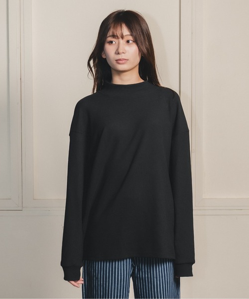madrepadre(マドレパドレ)の「スムースタッチモックネックプルオーバートップス(その他トップス・レディース・チャコール/ブラウン/ホワイト/ブラック・SMALL/MEDIUM)」の5枚目の写真