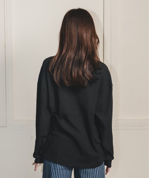 madrepadre(マドレパドレ)の「スムースタッチモックネックプルオーバートップス(その他トップス・レディース・チャコール/ブラウン/ホワイト/ブラック・SMALL/MEDIUM)」の9枚目の写真
