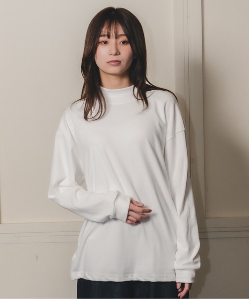 madrepadre(マドレパドレ)の「スムースタッチモックネックプルオーバートップス(その他トップス・レディース・チャコール/ブラウン/ホワイト/ブラック・SMALL/MEDIUM)」の11枚目の写真