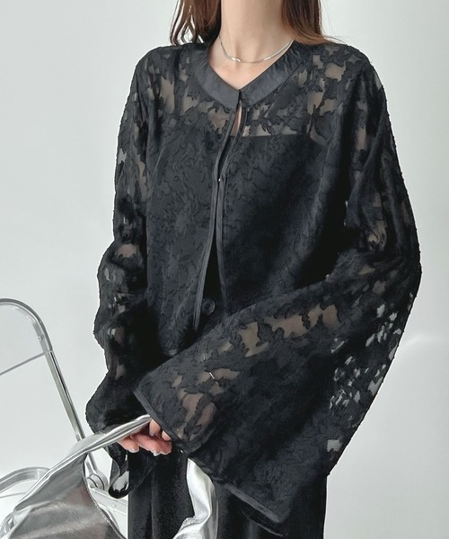 Futier land(フューティアランド)の「【オケージョン対応】ジャガードフラワーショートボレロ(カーディガン/ボレロ・レディース・ライトグレー/ブラック/アイボリー・LARGE/MEDIUM)」の8枚目の写真