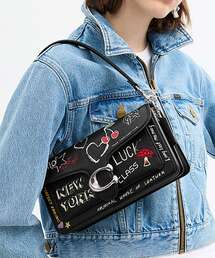 COACH（コーチ）の「タビー ショルダー バッグ 26・スケッチ プリント（ショルダーバッグ）」