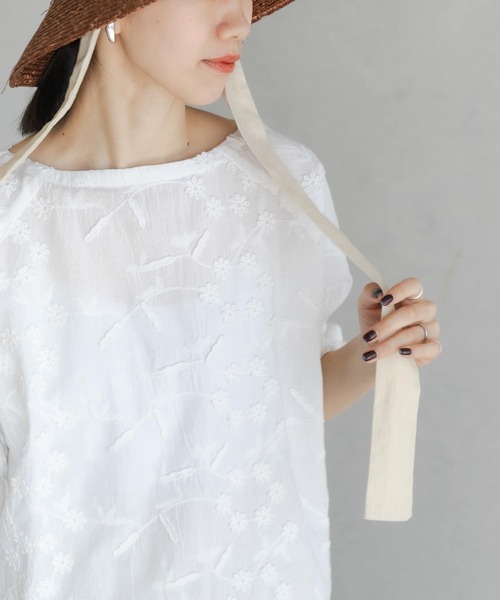 URBAN RESEARCH - ma-sa様お取り置き 新品 アーバンリサーチドアーズ 刺繍ブラウス セール】立体刺繍ブラウス（シャツ/ブラウス）｜URBAN RESEARCH