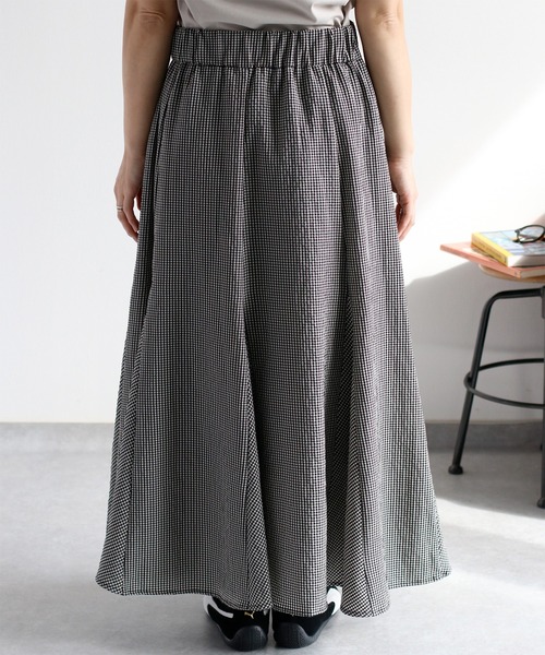 cepo(セポ)の「〈セットアップ対応〉速乾&涼感 リサイクルポリサッカーマーメイドスカート(スカート・レディース・オフホワイト/ブラック/ブラック×ホワイト・M)」の21枚目の写真