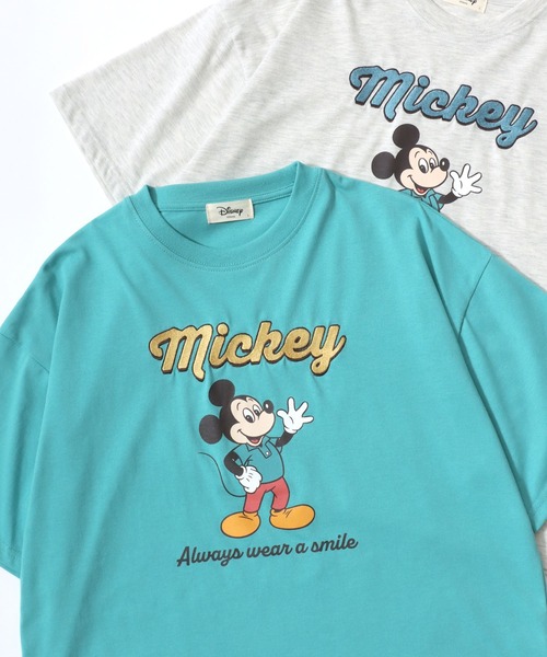 Disney(ディズニー)の「Disney/ディズニー ミッキー/ミニー/リロ&スティッチ フロント バックプリント オーバーサイズ半袖Tシャツ(Tシャツ/カットソー・レディース・ブラック系その他3/ホワイト系その他2/ブラック系その他/ピンク系その他/グレー系その他/グレー系その他4/グリーン系その他/グレー系その他3/ブルー系その他/ホワイト系その他3/ブラック系その他4/レッド系その他/イエロー系その他/ブルー系その他2/ホワイト系その他/パープル系その他・L/M)」の1枚目の写真
