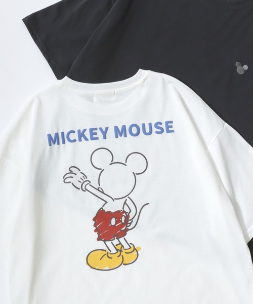 Disney(ディズニー)の「Disney/ディズニー ミッキー/ミニー/リロ&スティッチ フロント バックプリント オーバーサイズ半袖Tシャツ(Tシャツ/カットソー・レディース・ブラック系その他3/ホワイト系その他2/ブラック系その他/ピンク系その他/グレー系その他/グレー系その他4/グリーン系その他/グレー系その他3/ブルー系その他/ホワイト系その他3/ブラック系その他4/レッド系その他/イエロー系その他/ブルー系その他2/ホワイト系その他/パープル系その他・L/M)」の3枚目の写真