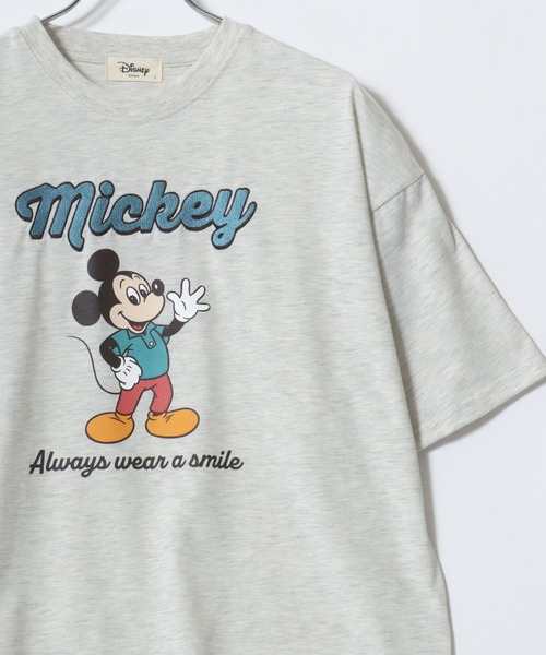 Disney(ディズニー)の「Disney/ディズニー ミッキー/ミニー/リロ&スティッチ フロント バックプリント オーバーサイズ半袖Tシャツ(Tシャツ/カットソー・レディース・ブラック系その他3/ホワイト系その他2/ブラック系その他/ピンク系その他/グレー系その他/グレー系その他4/グリーン系その他/グレー系その他3/ブルー系その他/ホワイト系その他3/ブラック系その他4/レッド系その他/イエロー系その他/ブルー系その他2/ホワイト系その他/パープル系その他・L/M)」の17枚目の写真