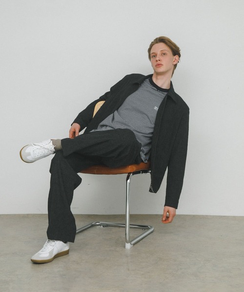 URBAN RESEARCH(アーバンリサーチ)の「LINEN PIN HEAD TUCK PANTS(その他パンツ・メンズ・グレー系その他/ブラック系その他・LARGE/MEDIUM)」の4枚目の写真