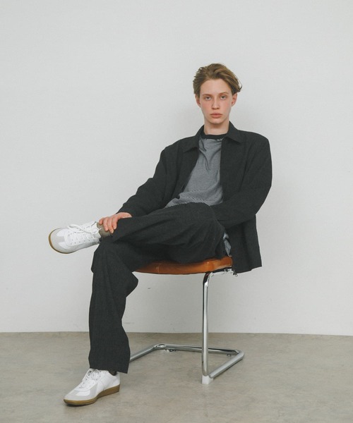 URBAN RESEARCH(アーバンリサーチ)の「LINEN PIN HEAD TUCK PANTS(その他パンツ・メンズ・グレー系その他/ブラック系その他・LARGE/MEDIUM)」の3枚目の写真