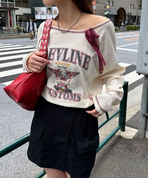 CIAOPANIC（チャオパニック）の「クレープシアーロゴリボントップス（Tシャツ/カットソー・レディース・ボルドー/アイボリー/チャコールグレー・ONE SIZE）」の5枚目の写真