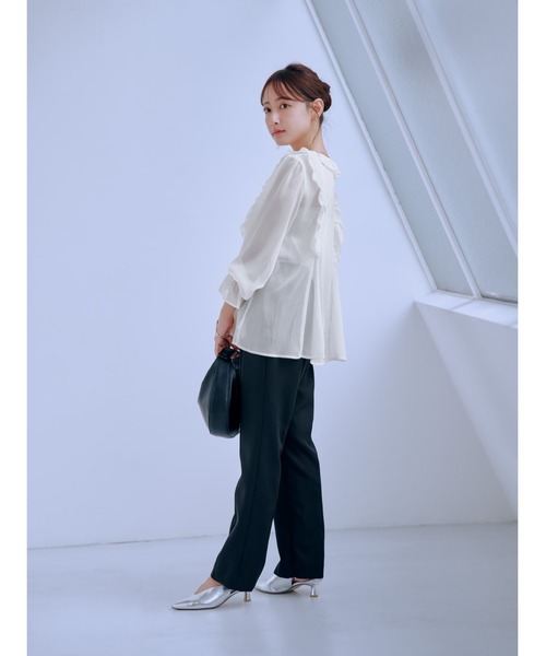 COHINA（コヒナ）の「シアー楊柳ラッフルブラウス 【低身長・小柄女性】（シャツ/ブラウス・レディース・ホワイト/ブラック・ONE SIZE）」の3枚目の写真
