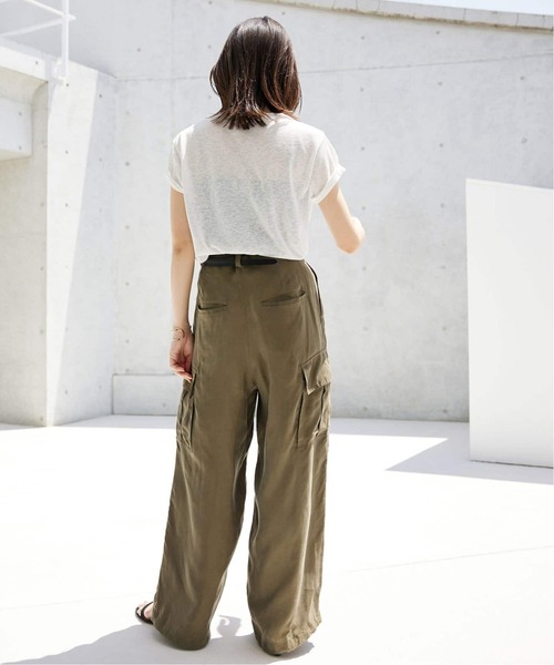 SLOBE IENA(スローブイエナ)の「《追加》スラブ5分袖TEE(Tシャツ/カットソー・レディース・ネイビー/ホワイト/スカイブルー/オレンジ系その他/ベージュ・FREE)」の9枚目の写真