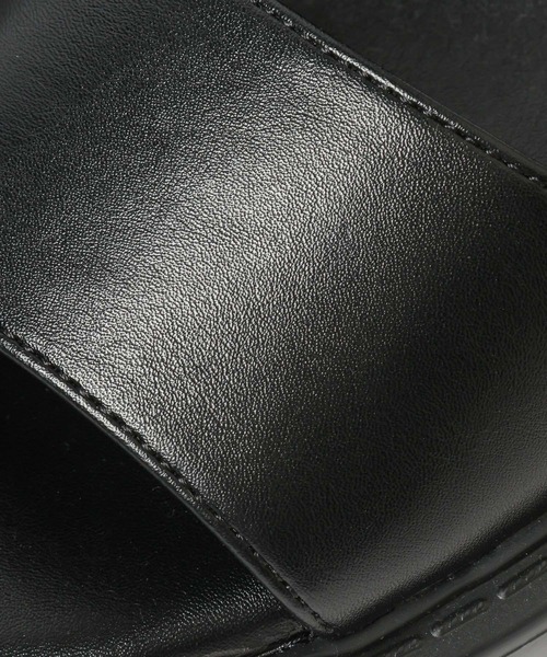 LEPSIM(レプシィム)の「フェイクレザー厚底サンダル 492672(サンダル・レディース・ブラック/ダークブラウン・MEDIUM/LARGE)」の21枚目の写真