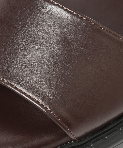 LEPSIM(レプシィム)の「フェイクレザー厚底サンダル 492672(サンダル・レディース・ブラック/ダークブラウン・MEDIUM/LARGE)」の22枚目の写真