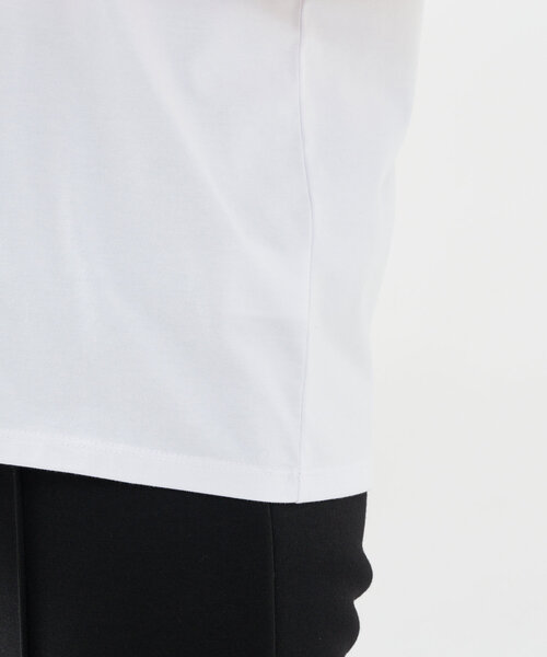 un dix cors(アンディコール)の「《接触冷感・吸水速乾》箔ラインロゴTシャツ(Tシャツ/カットソー・レディース・ブラック/ホワイト・FREE)」の19枚目の写真