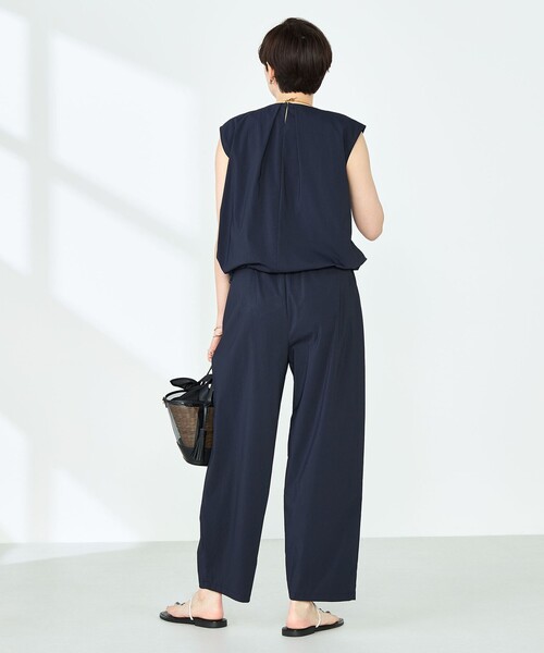 NOLLEY’S（ノーリーズ）の「《セットアップ対応》撥水ストレッチタフタツータックパンツ（その他パンツ・レディース・ネイビー/ライトブルー・38/36）」の15枚目の写真