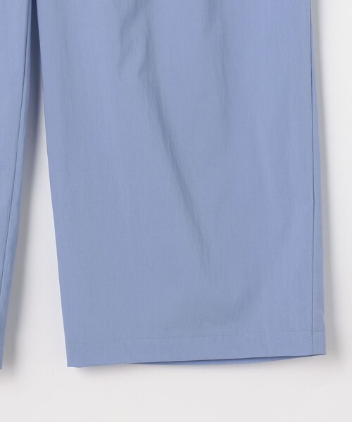 NOLLEY’S（ノーリーズ）の「《セットアップ対応》撥水ストレッチタフタツータックパンツ（その他パンツ・レディース・ネイビー/ライトブルー・38/36）」の5枚目の写真