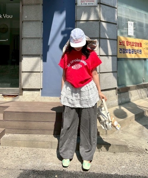 ipugo(イプゴ)の「ipugo/イプゴ レースラップレイアードスカート 秋物 秋服 2026年秋冬(スカート・レディース・ホワイト/ブラック・FREE)」の14枚目の写真