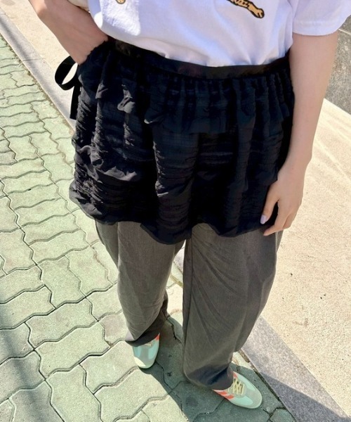 ipugo(イプゴ)の「ipugo/イプゴ レースラップレイアードスカート 秋物 秋服 2026年秋冬(スカート・レディース・ホワイト/ブラック・FREE)」の11枚目の写真