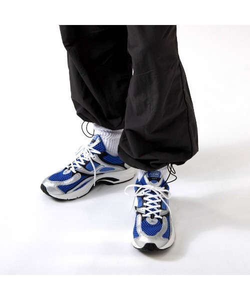 Reebok(リーボック)の「プレミアトリニティ / PREMIER TRINITY(スニーカー・メンズ・ホワイト/ブルー・23.0cm/23.5cm/24.5cm/24.0cm/25.0cm/25.5cm/26.0cm/26.5cm/27.0cm/27.5cm/28.0cm/28.5cm/29.0cm)」の10枚目の写真