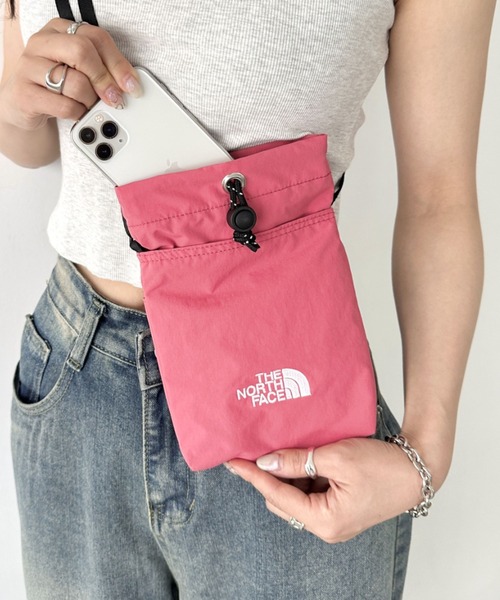 THE NORTH FACE（ザノースフェイス）の「国内未発売 THE NORTH FACE(ザ・ノースフェイス)/ミニショルダー クロスバッグ スマホショルダー ポーチ/SIMPLE STRING BAG MINI（ショルダーバッグ・レディース・ピンク/ブラック/クリーム/グレー・FREE）」の6枚目の写真