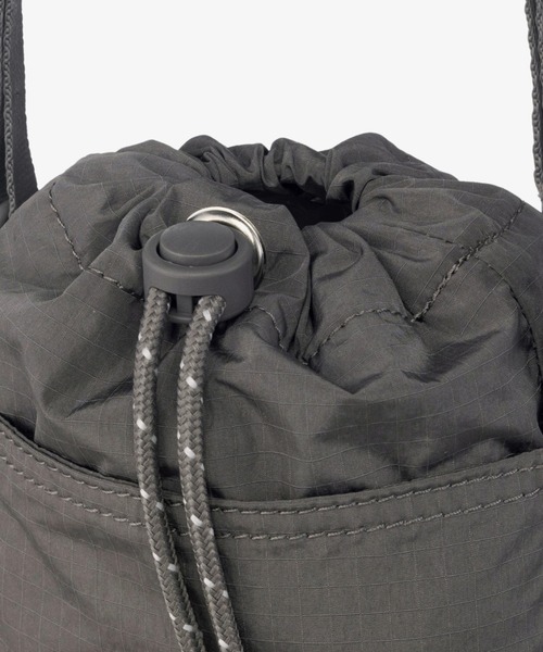 THE NORTH FACE（ザノースフェイス）の「国内未発売 THE NORTH FACE(ザ・ノースフェイス)/ミニショルダー クロスバッグ スマホショルダー ポーチ/SIMPLE STRING BAG MINI（ショルダーバッグ・レディース・ピンク/ブラック/クリーム/グレー・FREE）」の15枚目の写真