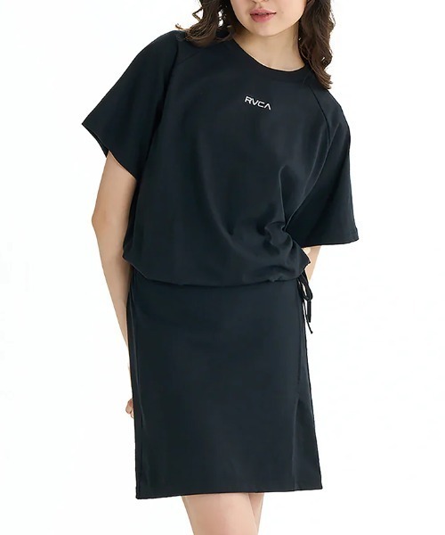 RVCA(ルーカ)の「【RVCA/ルーカ】25SS MINI RVCA RAGLAN TEE/ルーカシャーリングブラウジングロゴワンピース(ワンピース・レディース・ブラック・MEDIUM/LARGE)」の2枚目の写真