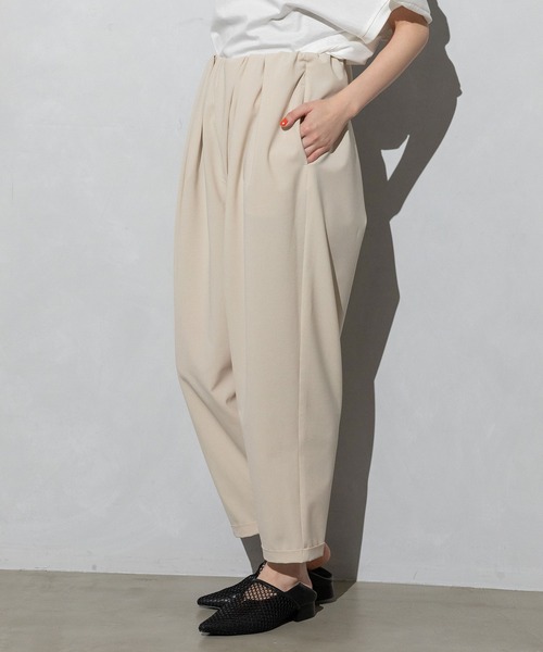 MARECHAL TERRE（マルシャルテル）の「タックギャザーパンツ【速乾】（その他パンツ・レディース・ライトベージュ/ブラック/グレー/ダークブラウン・SMALL/MEDIUM/LARGE）」の5枚目の写真