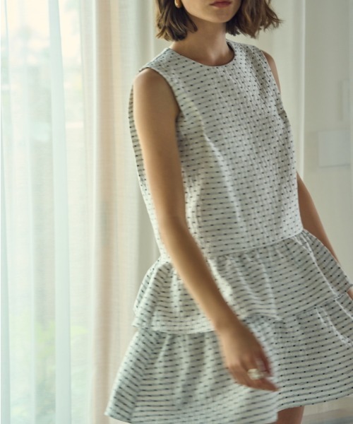 ERADIE(エラディエ)の「Jacquard tiered mini one piece ジャガードティアードミニワンピース(ワンピース・レディース・ホワイト/レッド/ネイビー・FREE)」の12枚目の写真