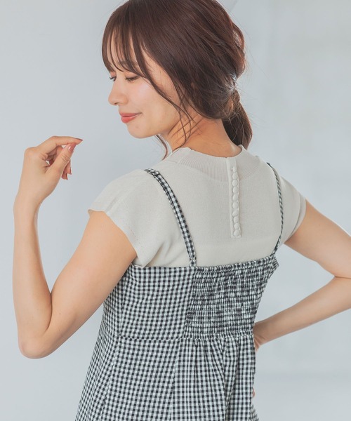 mysty woman（ミスティウーマン）の「2WAYプチハイニットフレンチスリーブ　575223（ニット/セーター・レディース・ブラウン/アイボリー/ブラック・FREE）」の5枚目の写真