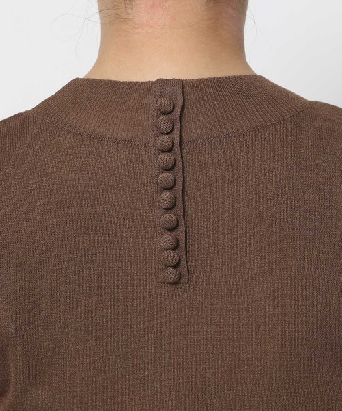 mysty woman（ミスティウーマン）の「2WAYプチハイニットフレンチスリーブ　575223（ニット/セーター・レディース・ブラウン/アイボリー/ブラック・FREE）」の15枚目の写真