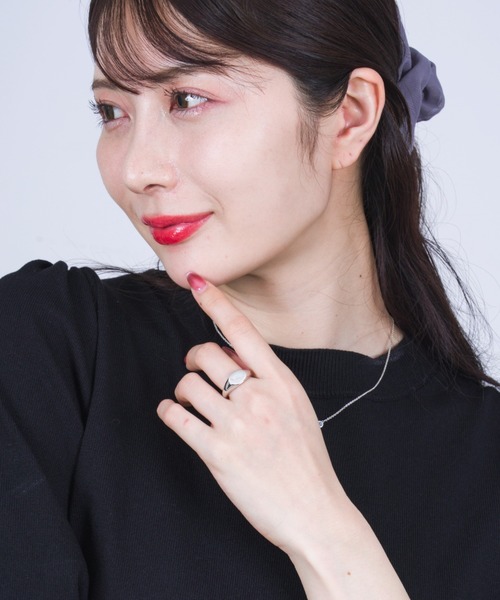 TOM WOOD（トムウッド）の「【TOMWOOD/トムウッド】Ice Ring Slim　シルバーリング 指輪 ピンキー（リング・レディース・シルバー・48/50/52/54/56）」の10枚目の写真