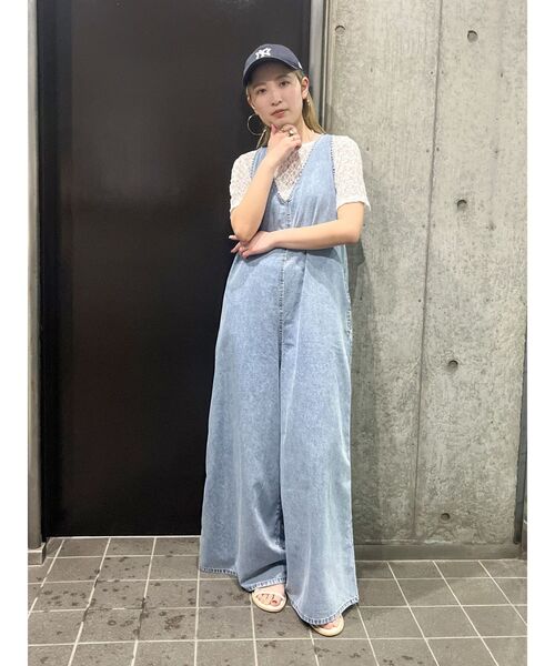 Ungrid（アングリッド）の「バックオープンデニムサロペット