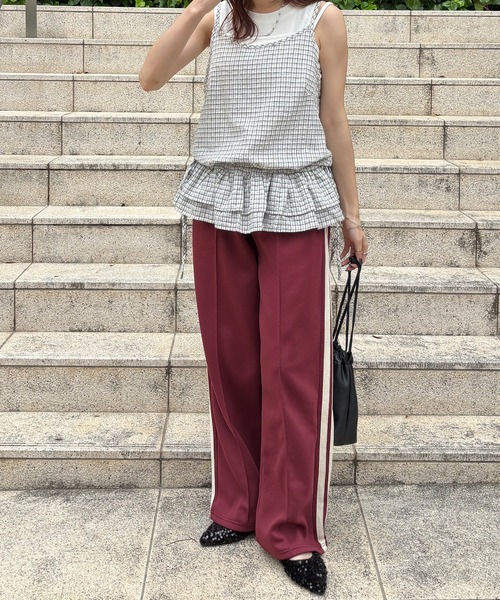 ISOOK（アイスー）の「【ISOOK / アイスー】ウエストリボンチェックフリルキャミソール / ビスチェ タンクトップ ノースリーブ レイヤード 重ね着 チュニック丈 ホワイト ネイビー 白 紺 ZOZOTOWN限定（キャミソール・レディース・ネイビー/ホワイト・FREE）」の13枚目の写真