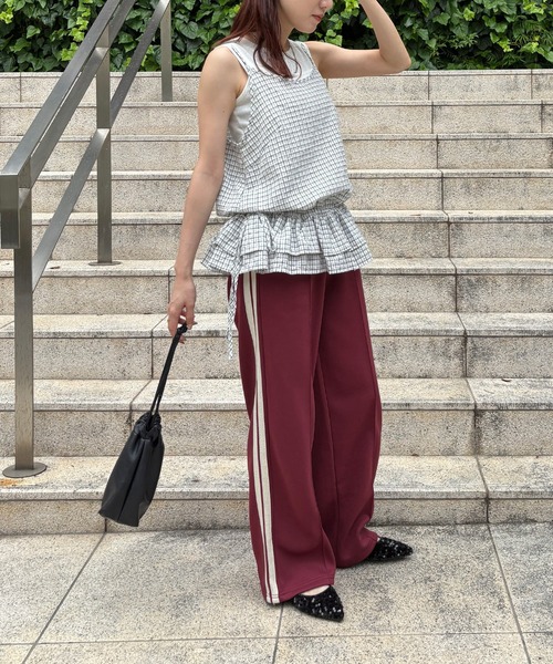 ISOOK（アイスー）の「【ISOOK / アイスー】ウエストリボンチェックフリルキャミソール / ビスチェ タンクトップ ノースリーブ レイヤード 重ね着 チュニック丈 ホワイト ネイビー 白 紺 ZOZOTOWN限定（キャミソール・レディース・ネイビー/ホワイト・FREE）」の20枚目の写真