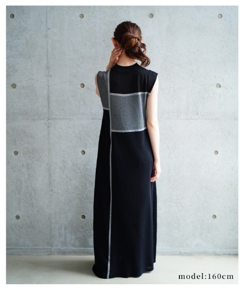 Sawa a la mode(サワアラモード)の「麻タッチスリットニットワンピース(ワンピース・レディース・ブラック/ベージュ・FREE)」の16枚目の写真